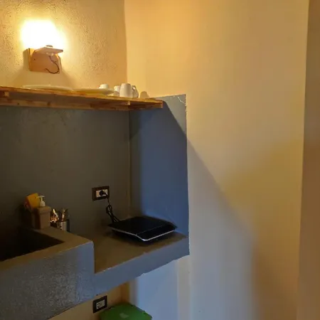 Le Stanze Dello Spassetto Strongoli