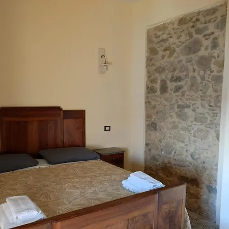 Le Stanze Dello Spassetto * Strongoli